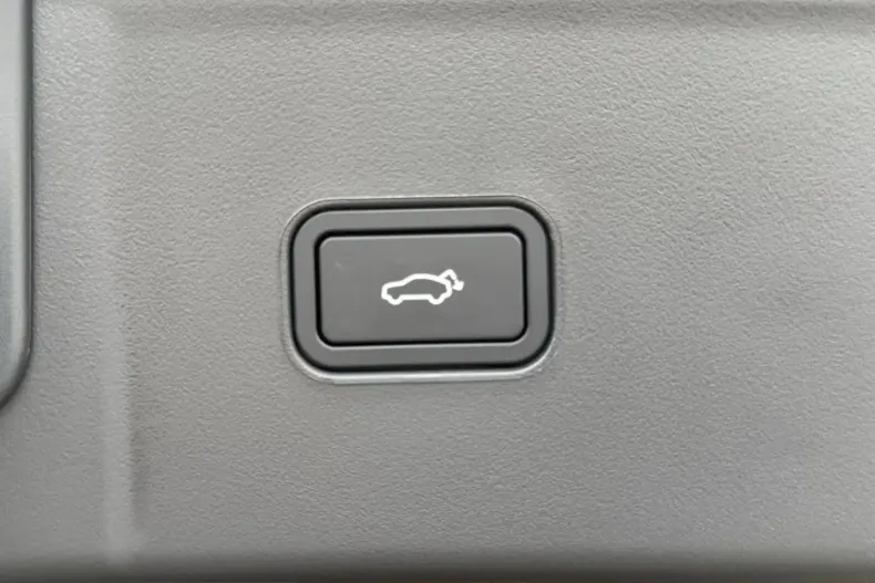 Lynk & Co 08 din 2026 cu 10 km - oferta LYN205543 - foto 16