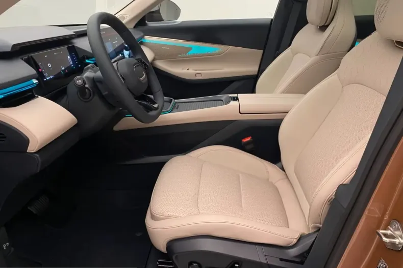 Lynk & Co 08 din 2026 cu 10 km - oferta LYN205544 - foto 8