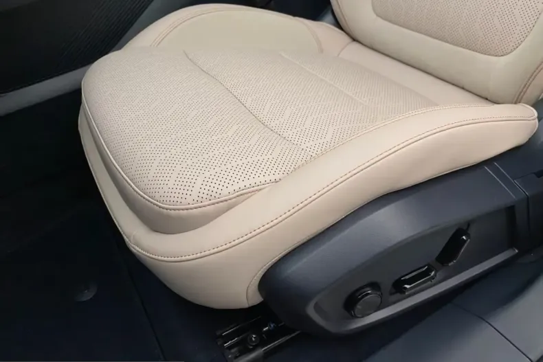 Lynk & Co 08 din 2026 cu 10 km - oferta LYN205544 - foto 10