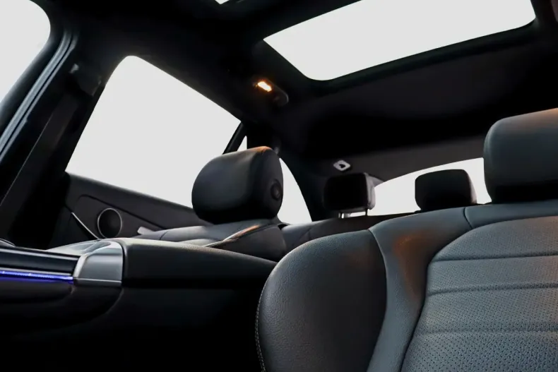 Mercedes-Benz GLC 300 (Clasa GLC) din 2021 cu 133.980 km - oferta MER205548 - foto 18