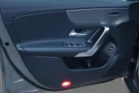 Mercedes-Benz CLA 180 (Clasa CLA) din 2024 cu 10.700 km - oferta MER205550 - foto 14