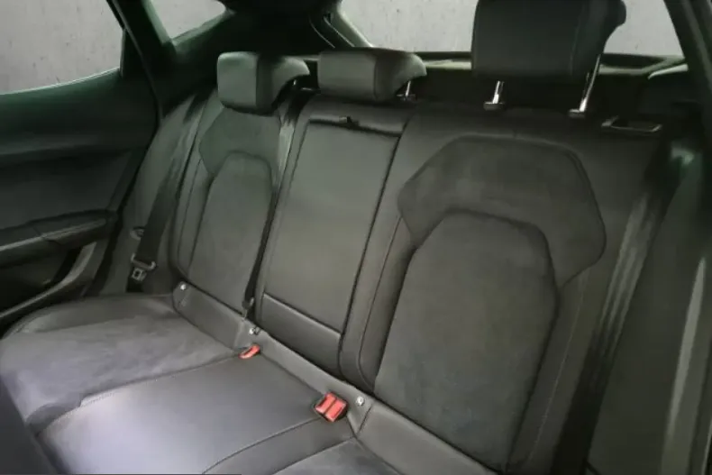 Cupra Formentor din 2025 cu 7.990 km - oferta CUP205551 - foto 9