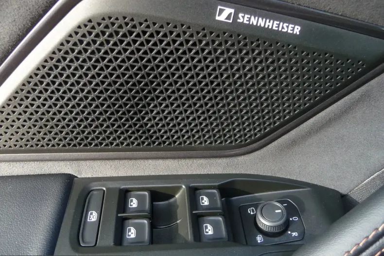 Cupra Formentor din 2025 cu 15.000 km - oferta CUP205552 - foto 10