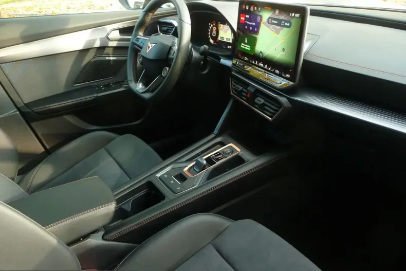 Cupra Formentor din 2025 cu 15.000 km - oferta CUP205552 - foto 11