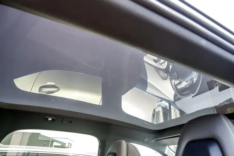 Lynk & Co 02 din 2025 cu 10.110 km - oferta LYN205557 - foto 10