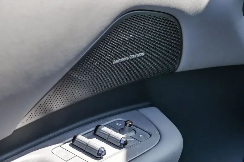 Lynk & Co 02 din 2025 cu 10.110 km - oferta LYN205557 - foto 13