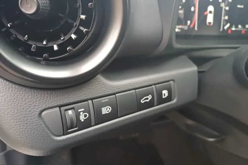 Toyota C-HR din 2025 cu 6.019 km - oferta TOY205558 - foto 15