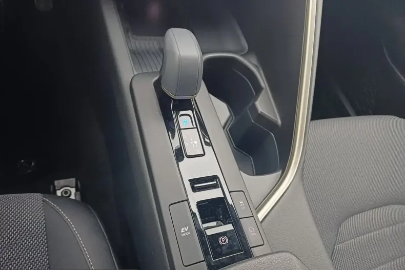 Toyota C-HR din 2025 cu 6.019 km - oferta TOY205558 - foto 23