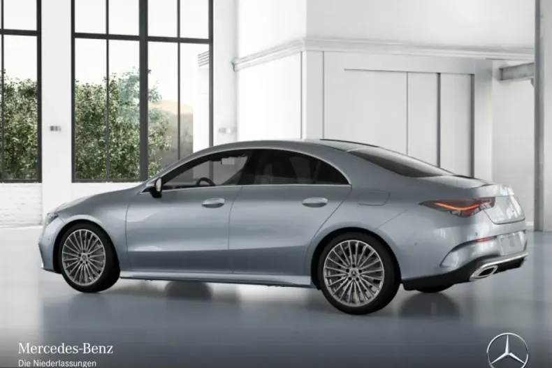 Mercedes-Benz CLA 200 (Clasa CLA) din 2025 cu 9.900 km - oferta MER205560 - foto 7