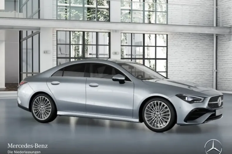 Mercedes-Benz CLA 200 (Clasa CLA) din 2025 cu 9.900 km - oferta MER205560 - foto 9