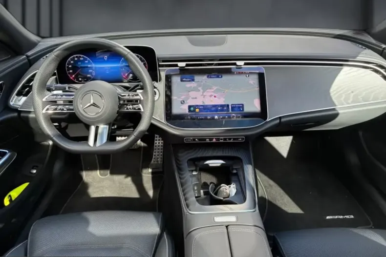 Mercedes-Benz E 200 (Clasa E) din 2025 cu 7.950 km - oferta MER205565 - foto 2