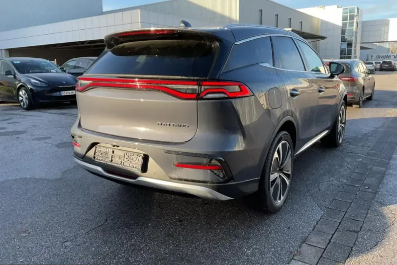 BYD Tang din 2024 cu 2.504 km - oferta BYD205567 - foto 4