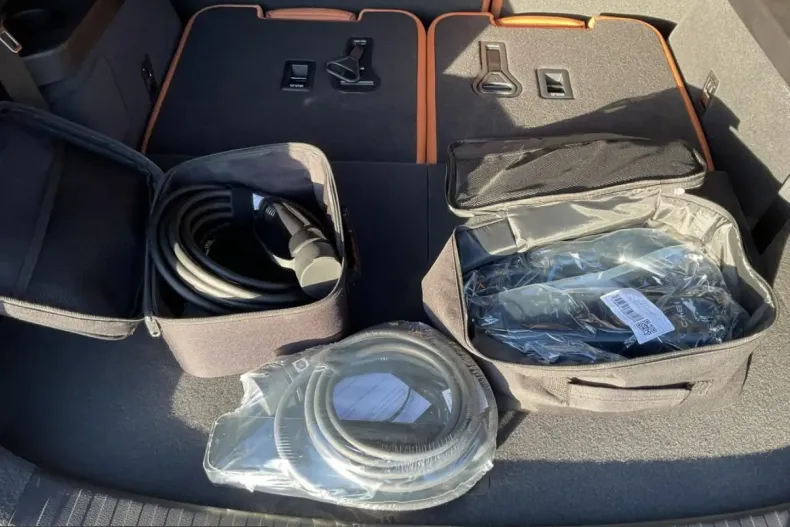 BYD Tang din 2024 cu 2.504 km - oferta BYD205567 - foto 16