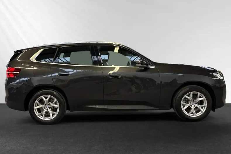 BMW X3 (Seria X) din 2024 cu 14.900 km - oferta BMW205568 - foto 2