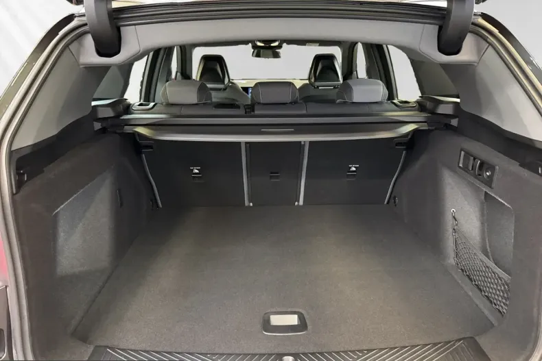 BMW X3 (Seria X) din 2024 cu 14.900 km - oferta BMW205568 - foto 12