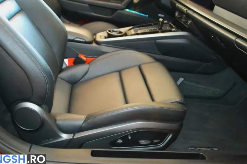 Porsche 911 din 2024 cu 23.000 km - oferta POR205570 - foto 12