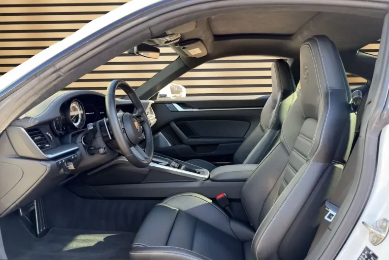 Porsche 911 din 2024 cu 6.565 km - oferta POR205572 - foto 13