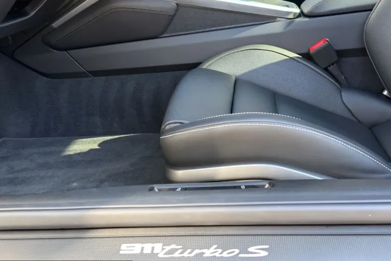 Porsche 911 din 2024 cu 6.565 km - oferta POR205572 - foto 30