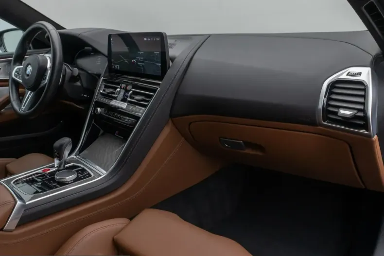 BMW M8 (Seria 8) din 2022 cu 15.351 km - oferta BMW205580 - foto 22