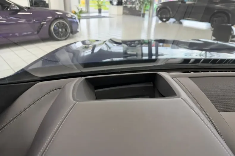 BMW M8 (Seria 8) din 2022 cu 9.900 km - oferta BMW205582 - foto 15