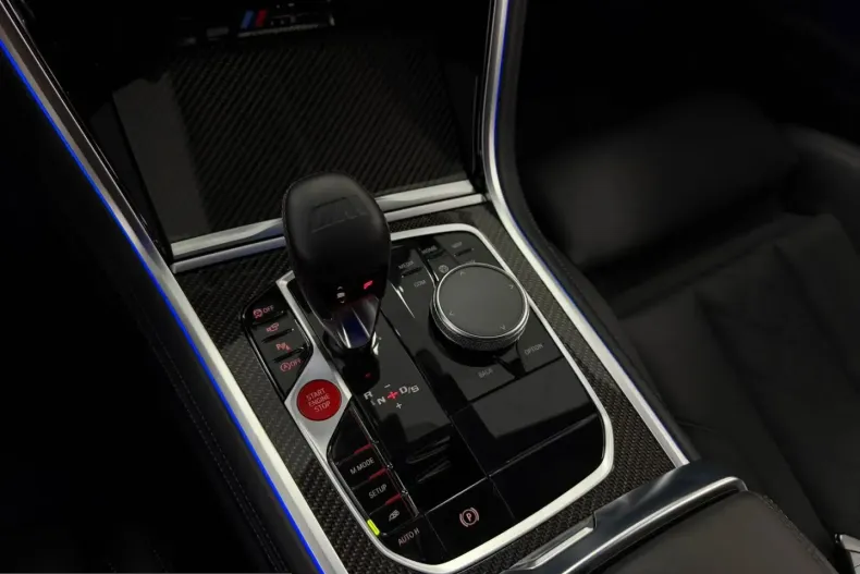 BMW M8 (Seria 8) din 2022 cu 9.900 km - oferta BMW205582 - foto 16