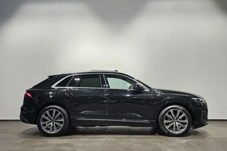 Audi Q8 din 2024 cu 25.510 km - oferta AUD205584 - foto 6