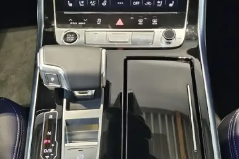 Audi Q8 din 2024 cu 25.510 km - oferta AUD205584 - foto 19