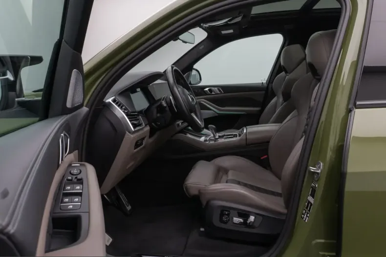 BMW X5 M (Seria X) din 2022 cu 55.479 km - oferta BMW205589 - foto 19