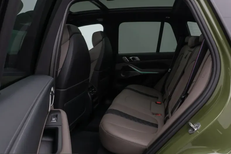 BMW X5 M (Seria X) din 2022 cu 55.479 km - oferta BMW205589 - foto 25