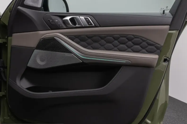 BMW X5 M (Seria X) din 2022 cu 55.479 km - oferta BMW205589 - foto 32