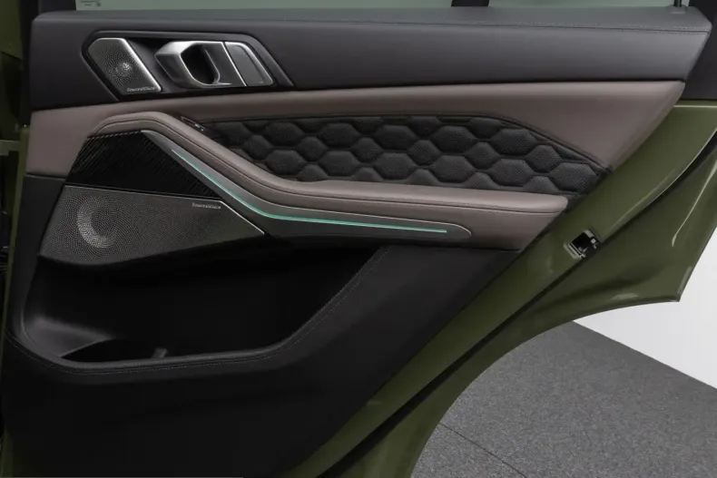 BMW X5 M (Seria X) din 2022 cu 55.479 km - oferta BMW205589 - foto 33