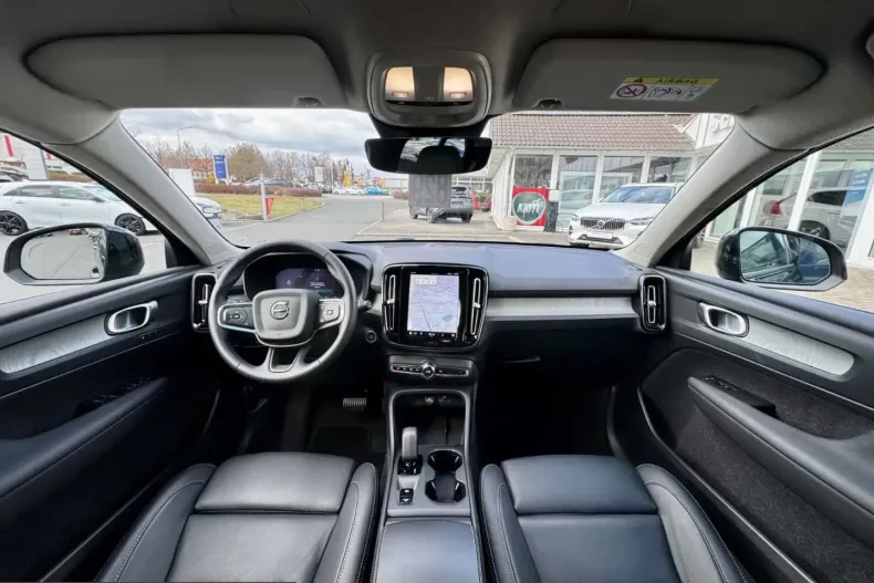 Volvo XC40 din 2024 cu 26.110 km - oferta VOL205591 - foto 13