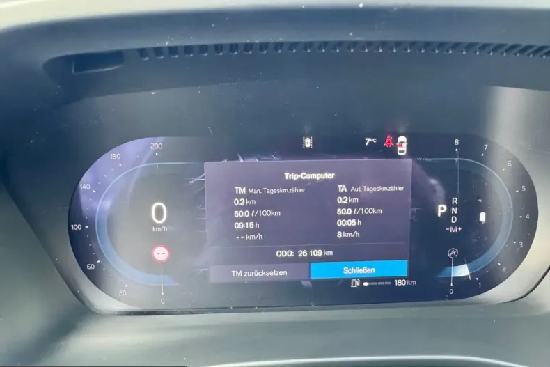 Volvo XC40 din 2024 cu 26.110 km - oferta VOL205591 - foto 18