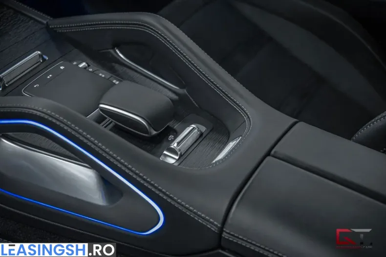 Mercedes-Benz GLE 53 AMG (Clasa GLE) din 2024 cu 26.000 km - oferta MER205596 - foto 18