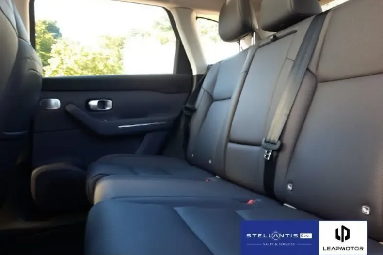 Leapmotor C10 din 2025 cu 15.452 km - oferta LEA205598 - foto 10