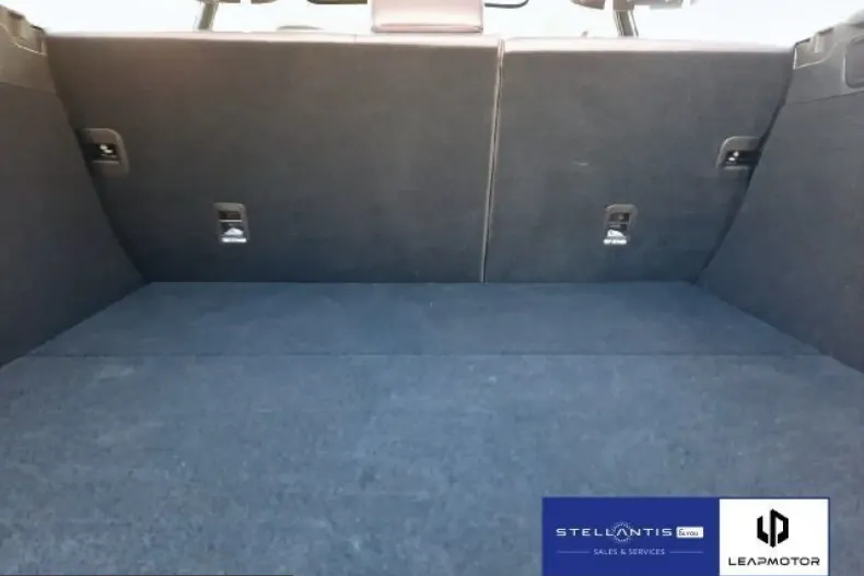 Leapmotor C10 din 2025 cu 15.452 km - oferta LEA205598 - foto 11