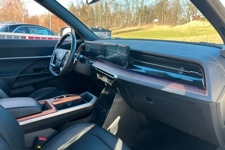 KGM Torres din 2024 cu 12.800 km - oferta KGM205600 - foto 48