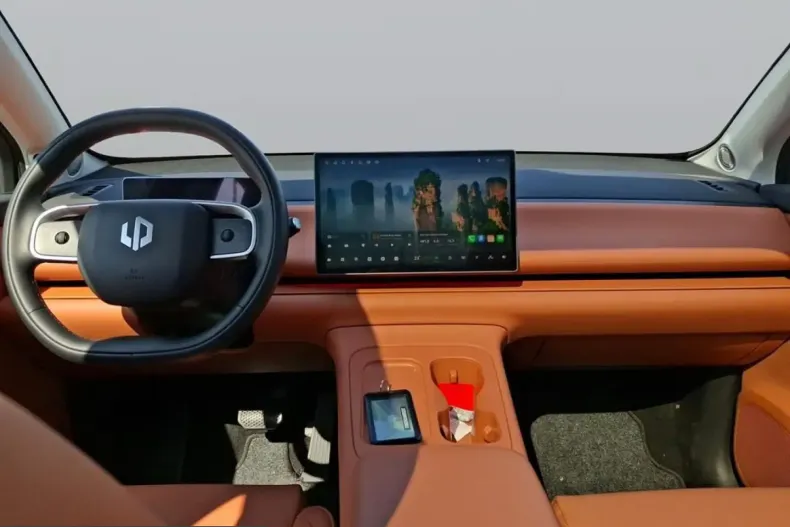 Leapmotor C10 din 2025 cu 20.000 km - oferta LEA205601 - foto 12