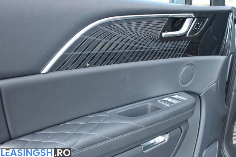 Hongqi E-HS9 din 2025 cu 17.450 km - oferta HON205603 - foto 22