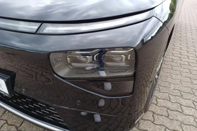 XPENG G9 din 2025 cu 19.990 km - oferta XPE205604 - foto 7