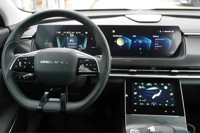 BAIC Beijing X75 din 2025 cu 9.600 km - oferta BAI205605 - foto 8