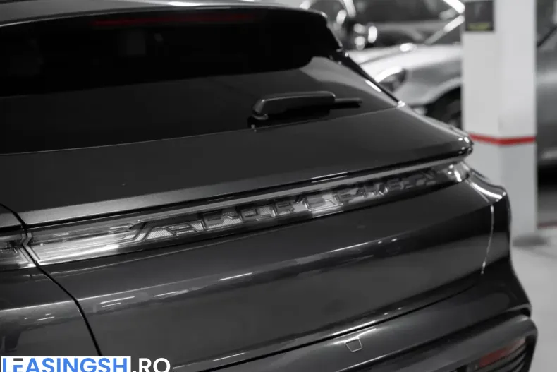 Porsche Taycan din 2023 cu 65.113 km - oferta POR205608 - foto 7