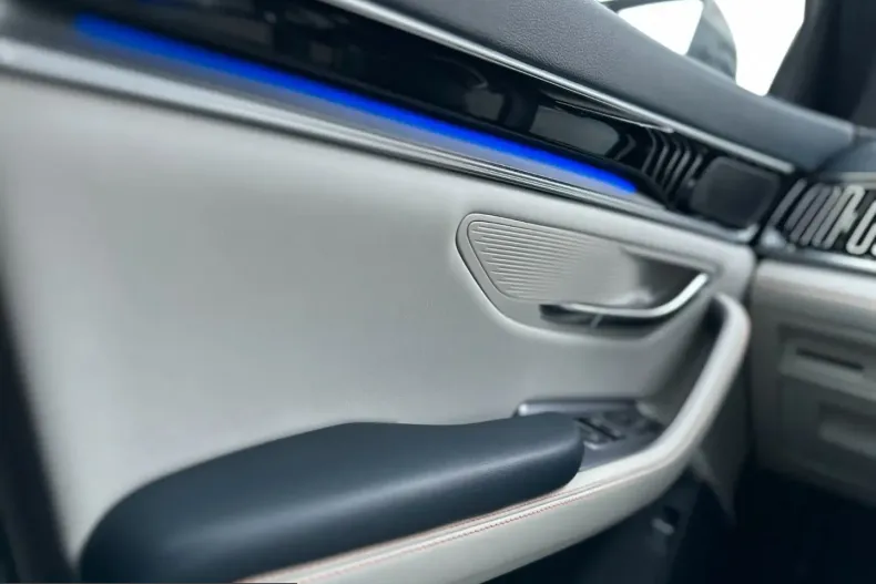 BYD Seal U din 2024 cu 20.000 km - oferta BYD205613 - foto 7