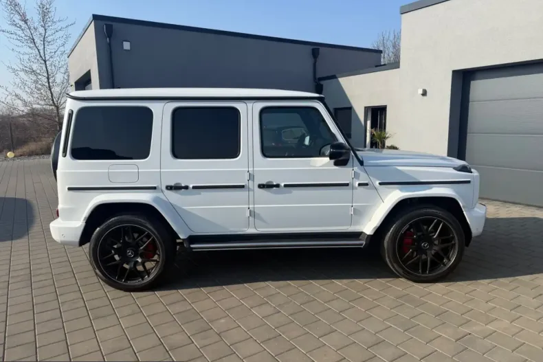 Mercedes-Benz G 450 (Clasa G) din 2024 cu 19.990 km - oferta MER205616 - foto 10