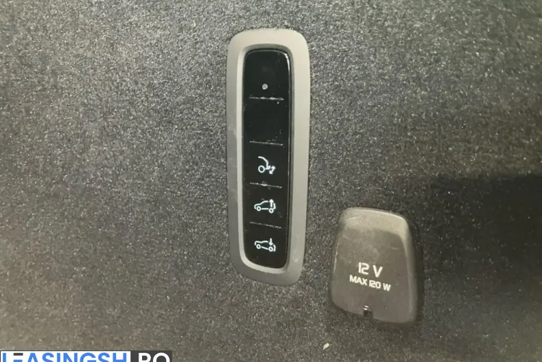 Polestar 3 din 2024 cu 9.395 km - oferta POL205618 - foto 12