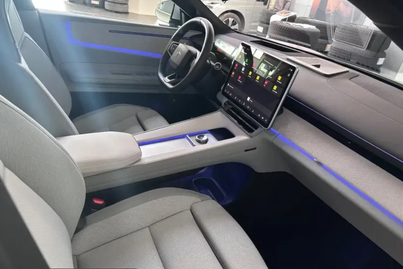 Polestar 4 din 2024 cu 6.200 km - oferta POL205623 - foto 9