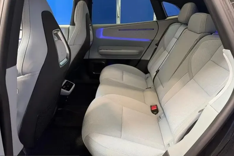 Polestar 4 din 2025 cu 29.451 km - oferta POL205625 - foto 7