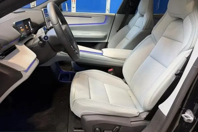 Polestar 4 din 2025 cu 29.451 km - oferta POL205625 - foto 9