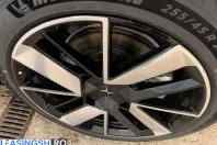 Polestar 4 din 2025 cu 19 km - oferta POL205627 - foto 5