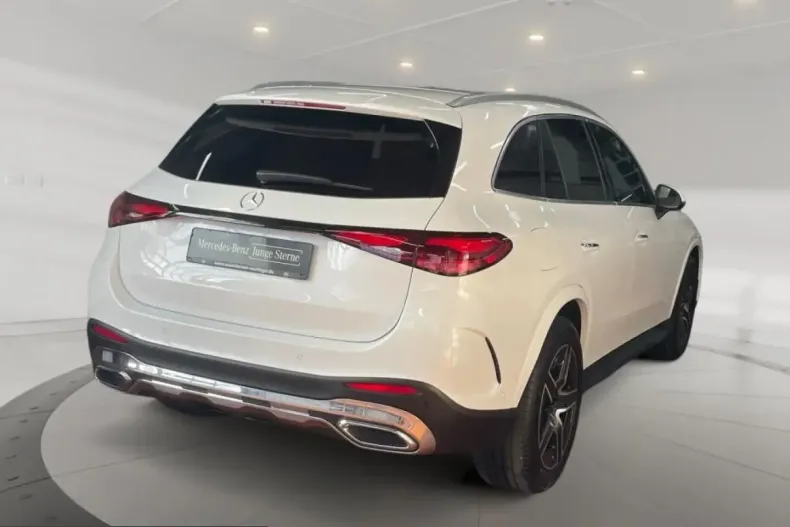 Mercedes-Benz GLC 200 (Clasa GLC) din 2024 cu 29.235 km - oferta MER205628 - foto 2